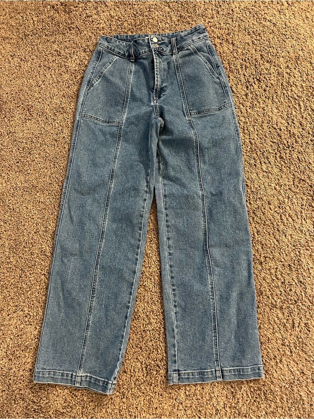 And now this women’s jeans size 27